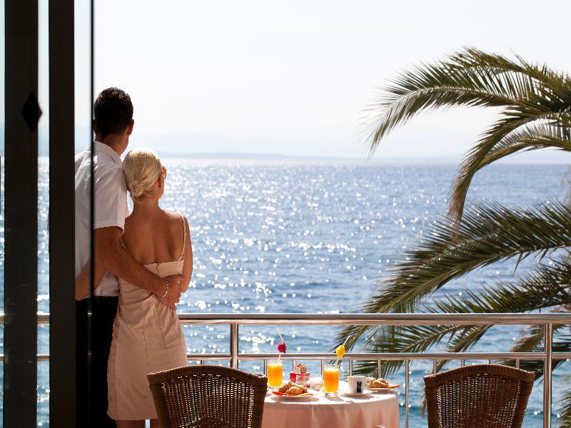 Hotel Kristal - Liburnia Opatija Exterior photo